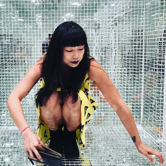 Meet your Posher, Jen - Picture 1 of 1